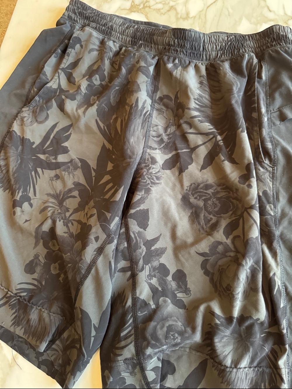 Lululemon Men's Floral Athletic Shorts - Picture 2 of 10